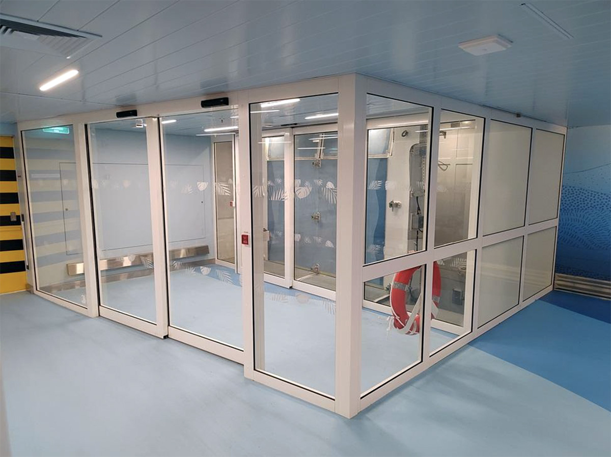 Icon of the Seas, Aluminium framed vestibule, Main boarding lobby